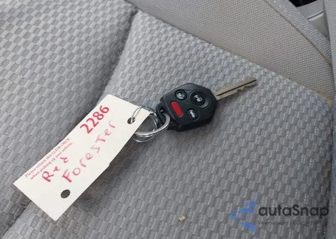 2016 Subaru Forester 2.5I z USA, uszkodzony, nr VIN JF2SJAAC0GG504376